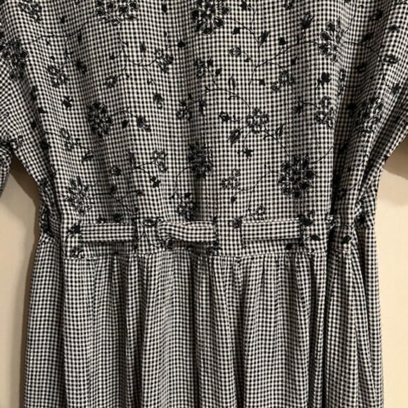 Expo Petite Embroidered Maxi Dress New Without Tags - Picture 4 of 4